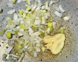 厚揚げと大根の味噌そぼろ煮作り方1写真