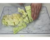 鶏肉とキャベツの味噌煮込み★動画あり★作り方2写真