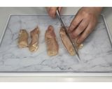 鶏むね肉のマヨ照り炒め★動画あり★作り方2写真