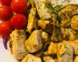 鶏肉のアヒージョ風揚げ焼きのサラダ盛り作り方4写真