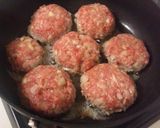 簡単　煮込みきのこハンバーグ作り方1写真