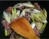 簡単☆経済的〜もやしと長ネギの挽肉炒め〜作り方3写真