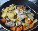 鶏肉と油揚げの香ばしい醤油煮作り方6写真