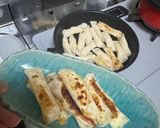 餃子皮でチーズスティック作り方3写真