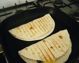 簡単・朝食☆ハム＋ねぎ＋チーズサンド♪作り方3写真