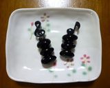 お弁当にちょこん♪黒豆ピック♪作り方2写真
