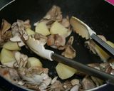 おもてなしに☆鶏じゃがのバルサミコ醤油風作り方3写真