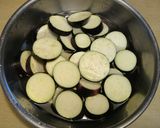 茄子とシメジの豚味噌丼温玉乗せ♪作り方1写真