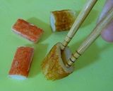 お弁当に✿ちくわ×かにかまのお花作り方3写真