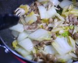 白菜と豚肉の味噌マヨ炒め作り方5写真
