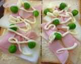 蕪とハムと豆のトースト　ハーブの香り作り方5写真