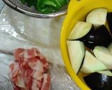 ★豚肉なすピーみそ炒め作り方1写真