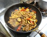 茄子とシメジの豚味噌丼温玉乗せ♪作り方8写真