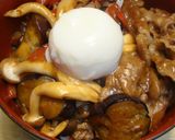 茄子とシメジの豚味噌丼温玉乗せ♪作り方9写真