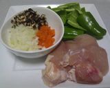 鶏胸肉で作る、ピーマンの肉詰め作り方1写真