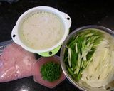 コク旨☆鶏ひき肉と春雨のトマトスープ作り方1写真