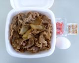 値下げキャンペーンの牛丼deチャーハン作り方1写真