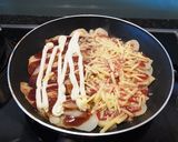 フライパンdeポテトピザ☆ハーフ＆ハーフ作り方3写真