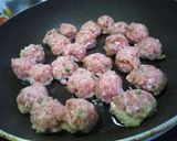 白菜と豚肉団子の甘酢炒め♡作り方3写真