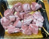 ラーメン屋が教える!豚カシラのガリオイスター炒め作り方1写真