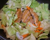 野菜いっぱい☆鮭のちゃんちゃん焼き。作り方4写真