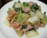 白菜とベーコンの(*^^*)ミルク炒め作り方3写真