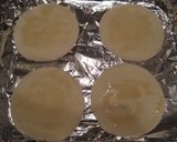 オードブルに♪青椒肉絲で作る餃子の皮ピザ作り方4写真