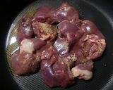 簡単♪ダシダDE鶏レバー炒め(韓国風）作り方2写真