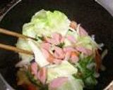 お鍋で料理！☆蒸し焼きそば作り方4写真