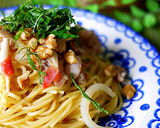 胡桃のせ・梅と豚コマの和風パスタ作り方8写真