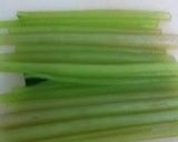 ふきと鶏肉のピリ辛煮作り方2写真