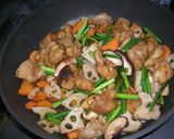 彩り鮮やか☆鶏肉とれんこんの甘酢あん作り方3写真