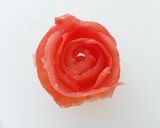 華やか飾り切り♪トマトの皮でバラの花作り方5写真