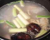 鶏手羽元で簡単♪参鶏湯風スープ♪作り方3写真