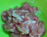 大根の葉と豚肉のオイスター炒め作り方2写真