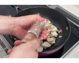 ベーコンとかぶのペペロンチーノ風★動画★作り方18写真