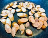 ウインナーとカット野菜の麻婆卵作り方1写真
