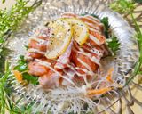 胡麻油香る♪お刺身の塩胡椒マヨユッケ☆作り方1写真