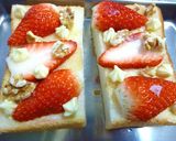 塩胡桃×白チョコいちごトースト作り方3写真