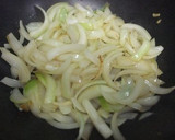 魚肉ソーセージと玉ねぎのイタリアン炒め作り方4写真