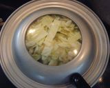 五香肉そぼろとキャベツの蒸し煮作り方3写真