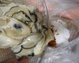 ぷりぷり牡蠣とキャベツの甘辛炒め作り方2写真