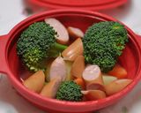 鮭フレークの温野菜サラダーシリコン鍋で作り方3写真