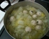 白菜とろとろ♡鶏ひき肉と春雨のスープ作り方5写真
