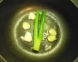 赤身も柔らかい豚大根のコッテリ甘辛角煮♡作り方2写真
