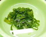 ＊茎わかめのしょうが和え＊作り方1写真