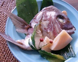 料理のための清酒を使って、タイのあら炊き作り方4写真