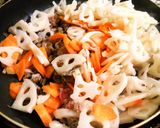 牛肉と蓮根の混ぜご飯作り方2写真
