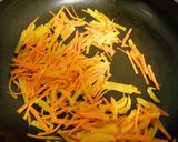 たくあん活用♡お弁当にも！彩り野菜ソテー作り方3写真