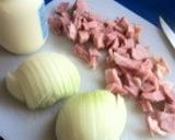 ベーコンと玉ねぎのクリーム味噌パスタ作り方1写真